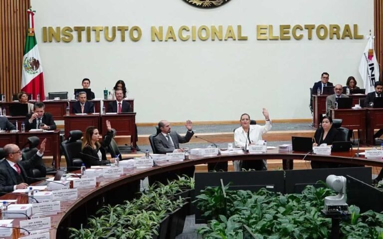Avaló el INE registro de las candidatas y del candidato a la Presidencia de la República