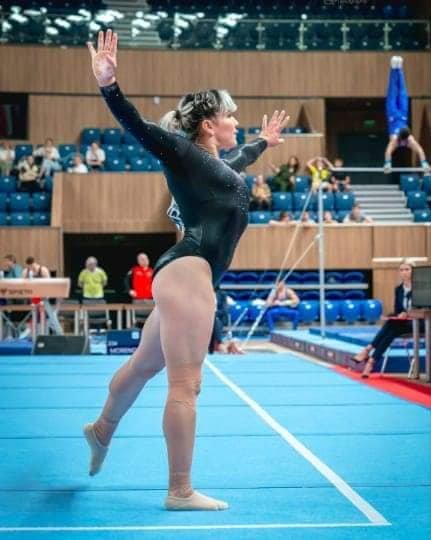 ALEXA CONSIGUE ORO EN COPA DEL MUNDO