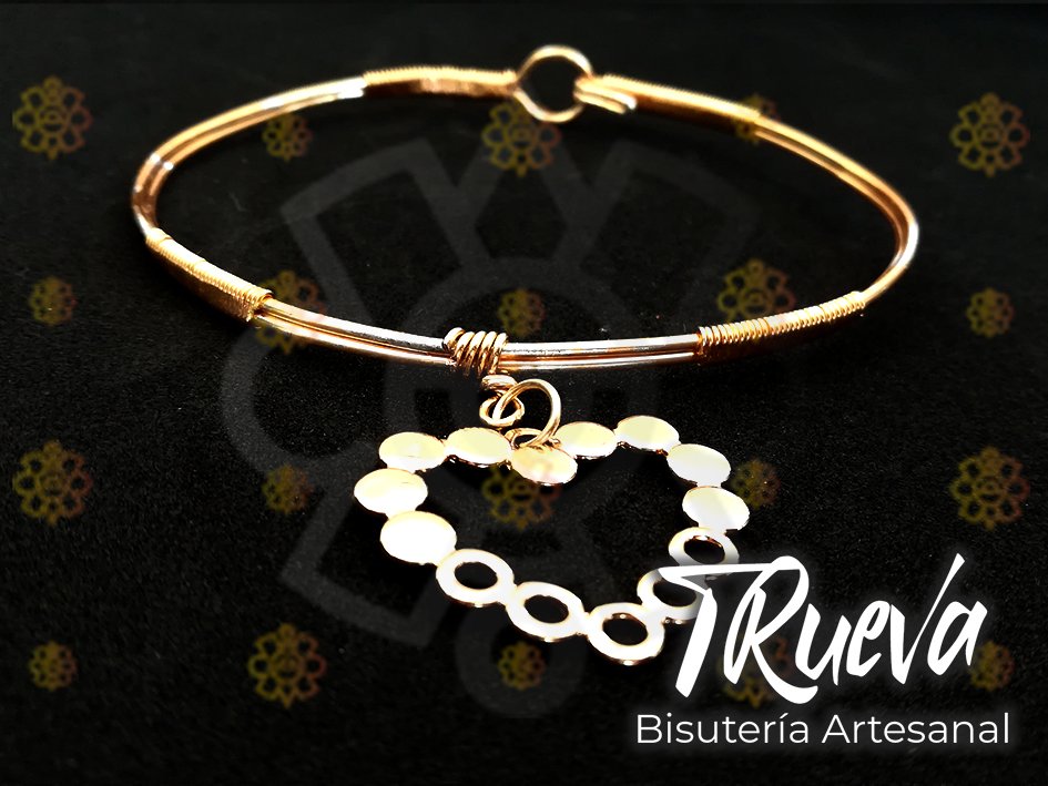 Pulsera con dije - Image 4