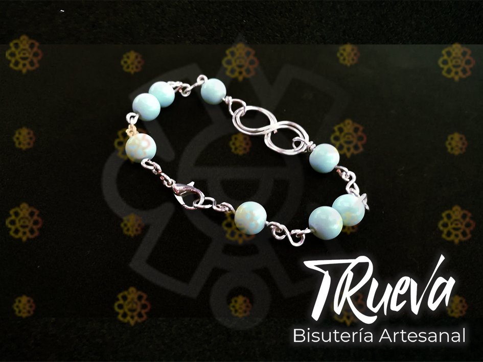 Pulsera de infinito dorada o plateada - Image 11