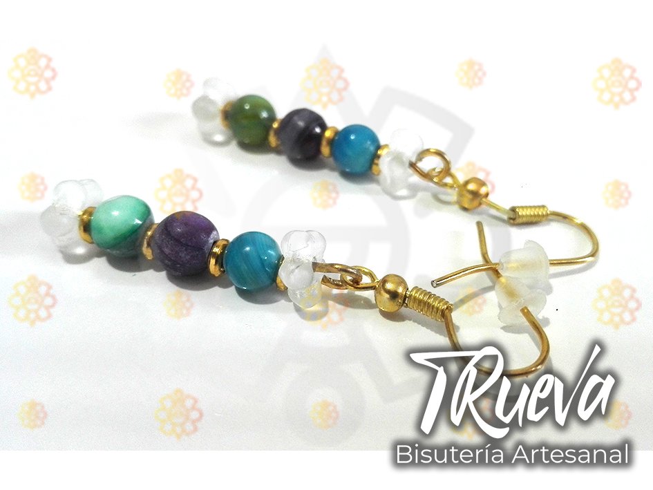 Pendientes de abalorios y flor - Image 3