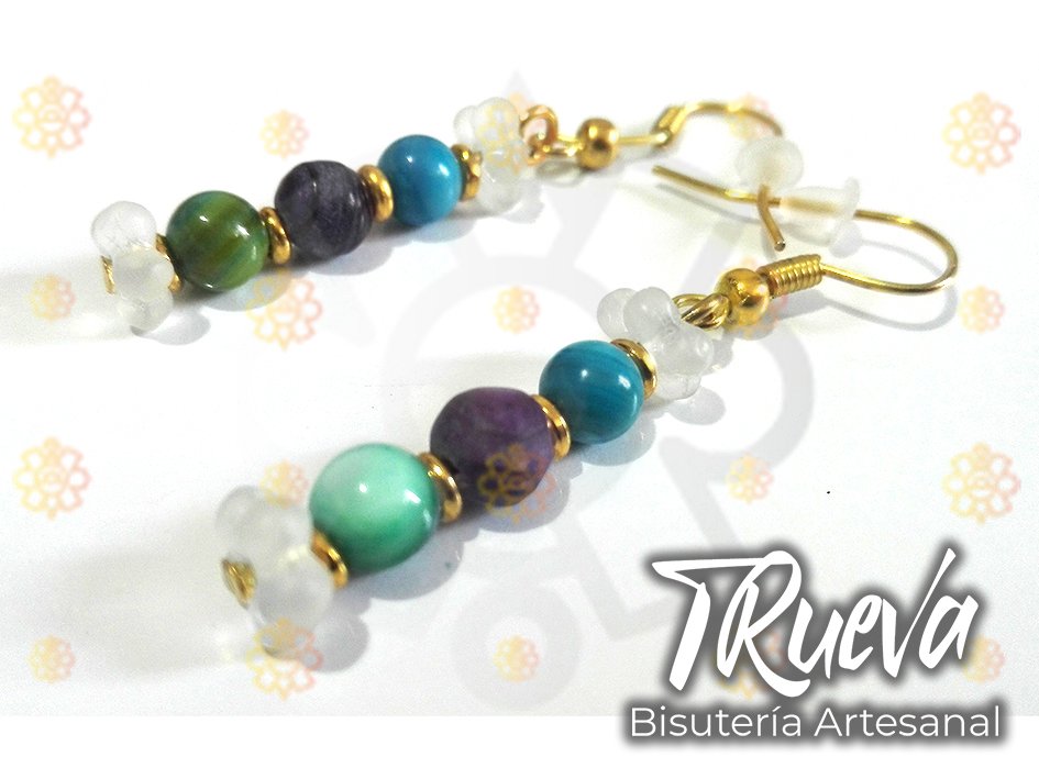 Pendientes de abalorios y flor - Image 2