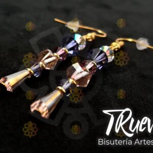 Pendientes de cristales morados y rosas