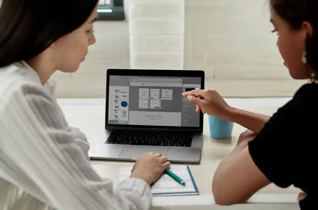 Cómo elegir diseñador web de 10